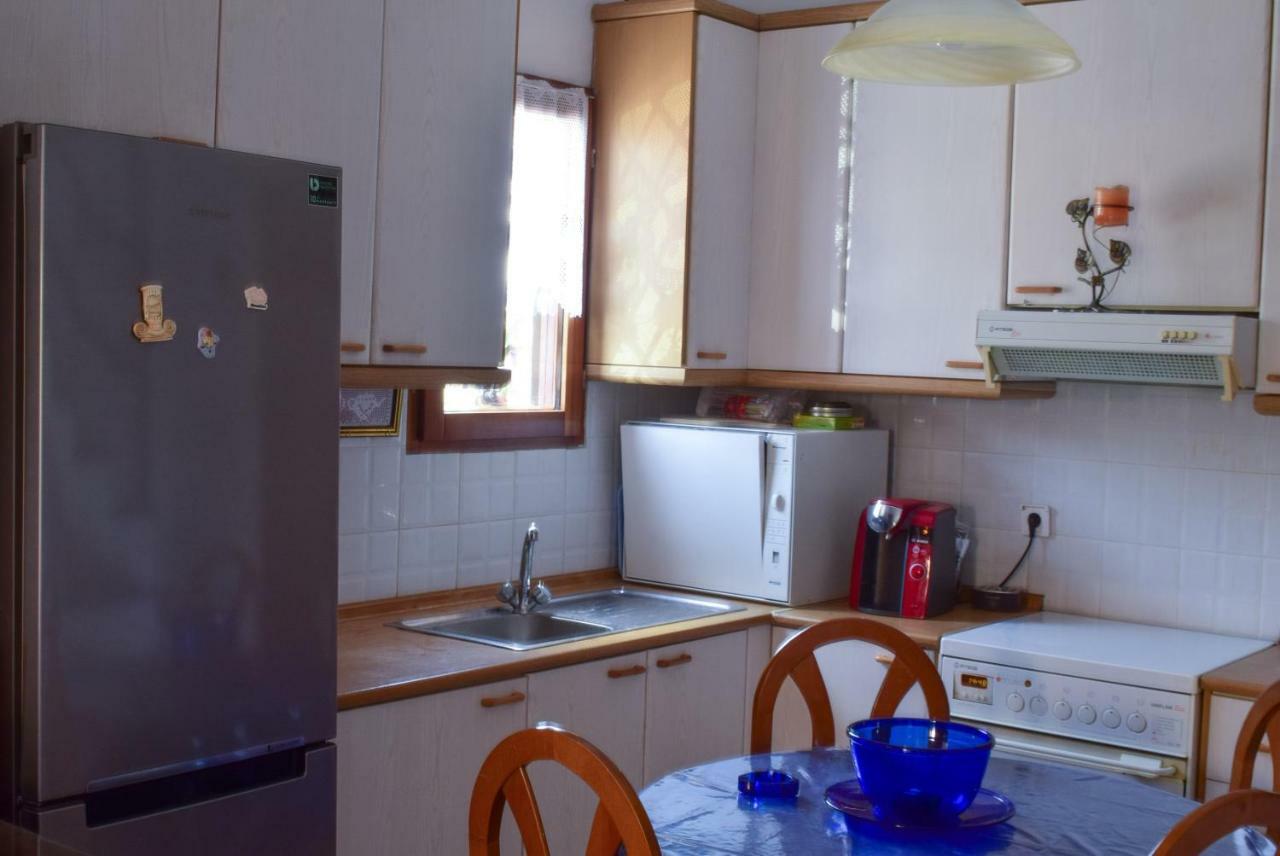 ペフコホリ Zoli Houseヴィラ エクステリア 写真